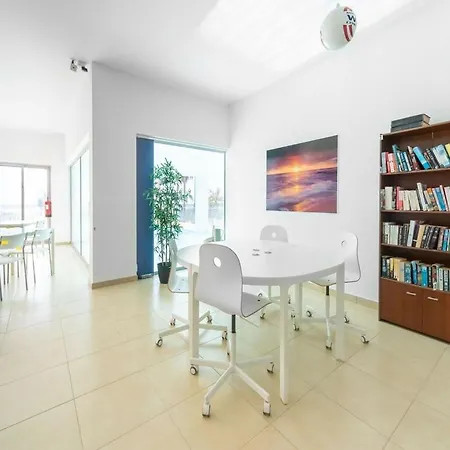 Stunning With Shared Overflow Pool Holiday home Fuzeta