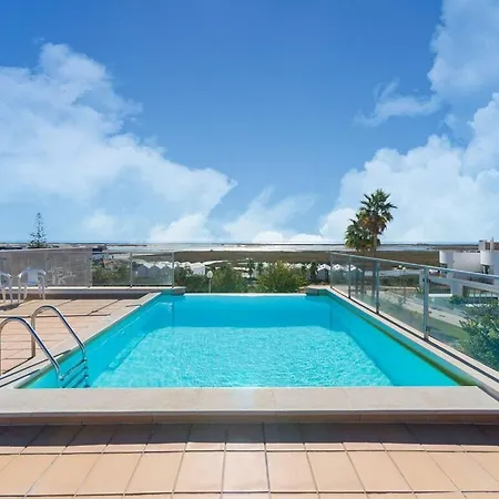 Stunning With Shared Overflow Pool *