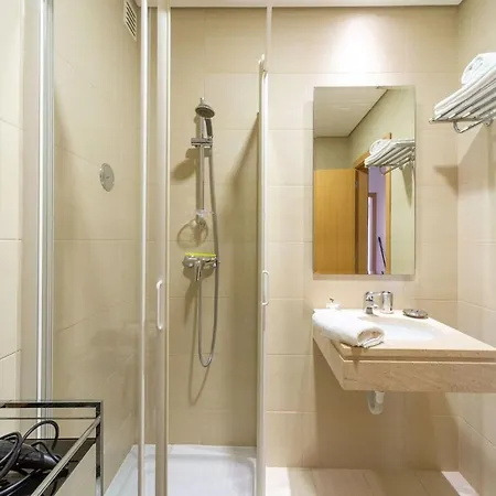 Stunning With Shared Overflow Pool * Fuzeta