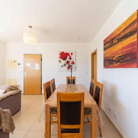 Feriehus An Idyllic Algarve By The Water *