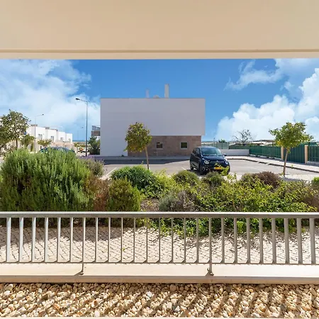 An Idyllic Algarve By The Water Fuseta
